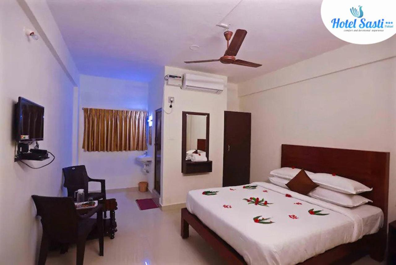 Sasti Hotel Palani Dış mekan fotoğraf