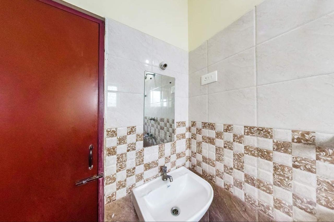 Sasti Hotel Palani Dış mekan fotoğraf